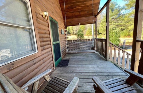 Laurel Springs Cabin | Whitetail On Laurel Creek - Laurel Springs, NC