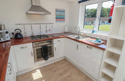 Yarmouth Cottage | WHITFIELD P5, family friendly, country holiday cottage in Yarmouth