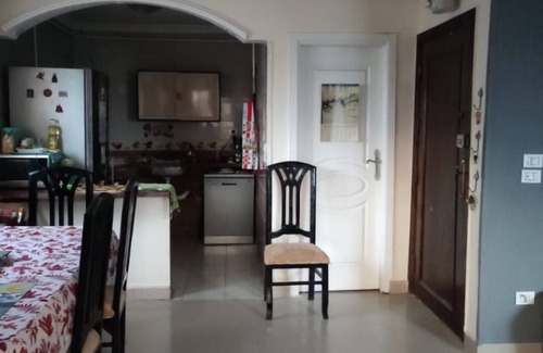 Sidi Jabir Apartment | WHOLE 140sqm Apartment in citycenter,nwalk everywhere. On smouha & sporting view