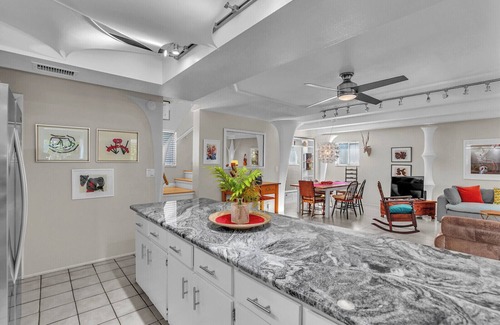 South Palm Park Neighborhood Association House | Whole Complex Close to the Ocean w/a Magical Garden Sanctuary & Salt Water Pool