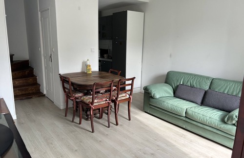 Joinville-le-Pont House | Whole house with garden