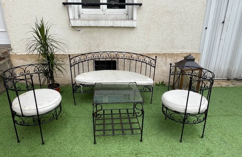 Joinville-le-Pont House | Whole house with garden