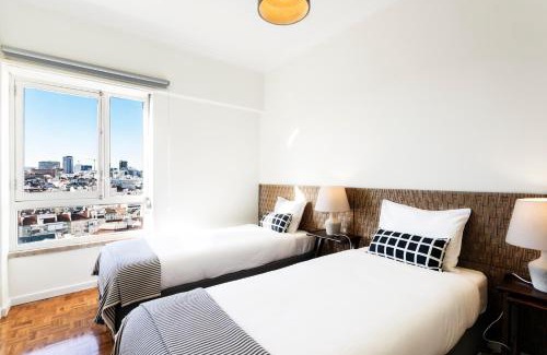 Penha de Franca Apartment | WHome | Anjos Stylish Apartment #6