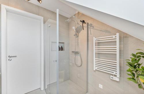 Wallduern Apartment | WHONAP - BLUVYN I Business I Parkplatz I Balkon I Natur