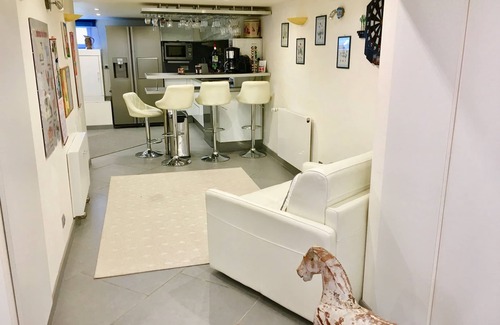 Fossemanant House | Why a room when you can have a home? Amiens Paris Somme WWI calm village 100m²