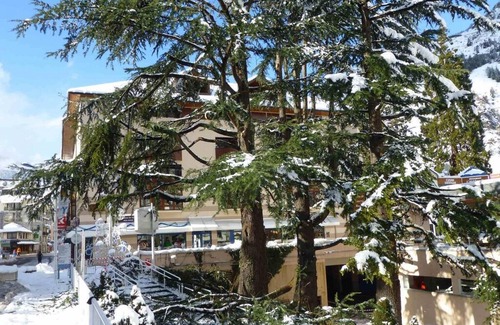 Brides-les-Bains Apartment | Wifi, 50m from resort center, 3rd floor, balcony, parking, tv, ski locker, 30m², Brides Les Bains