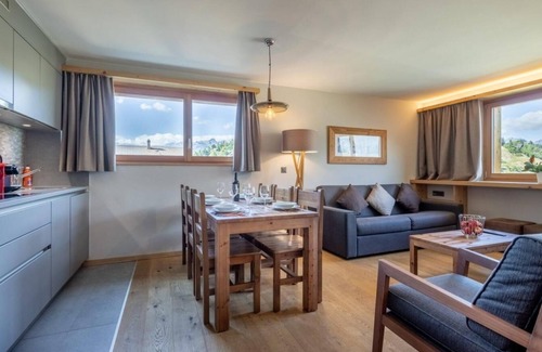 Vercorin Apartment | Wifi, ski-in/ski-out & foot of the slopes, sauna, hammam, tv, ski locker, 48m², Vercorin