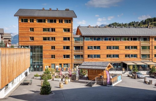 Vercorin Apartment | Wifi, ski-in/ski-out & foot of the slopes, sauna, hammam, tv, ski locker, 48m², Vercorin