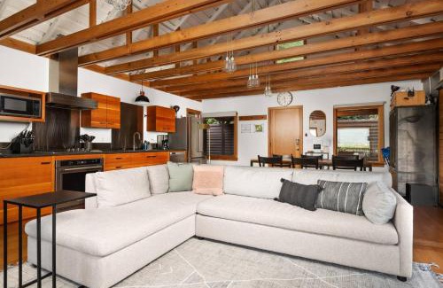 Nehalem House | Wild Run River House