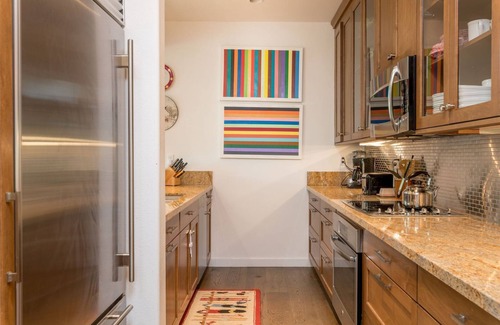 Elkhorn Condo | Wildflower Condo 679- Mountain & Lake Views in the Heart of Sun Valley Resort