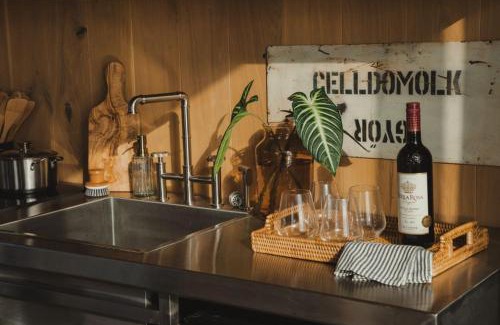 Quinlan Cabin | Wilding Hotels Lake Tawakoni