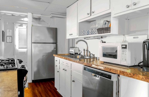 Williams Bay House | Williams Bay Lakefront Retreat - Walk the Lakepath