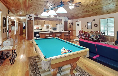 Wears Valley House | Willow Creek