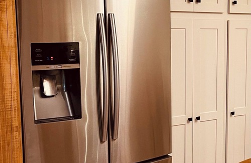 Stormstown Cottage | Willow Oak Cottage - completely renovated and 15 min from Penn State University