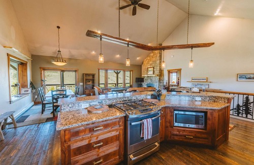 Philipsburg House | Willow Ridge Lodge - Nestled Above Rock Creek