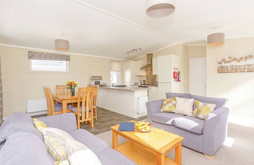 Llanasa Ski Chalet | Willow Tree 3 Premier