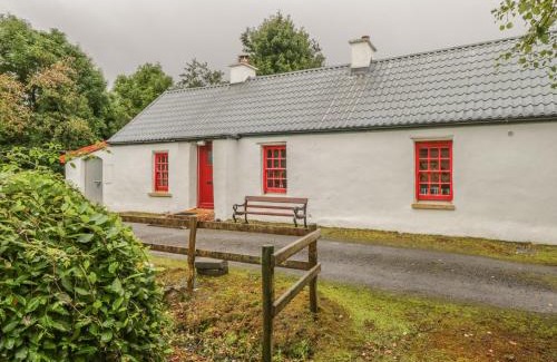 Ards House | Willowbrook Cottage