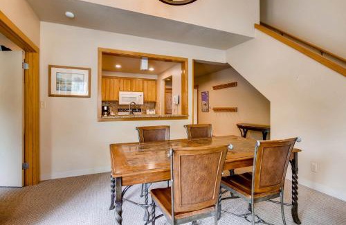 Lakeside Village Apartment | Willows 1716