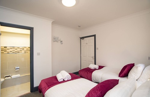 Bray on Thames House | Wilson Lodge