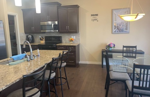 Southwest Edmonton House | Windermere Spacious Beautiful home