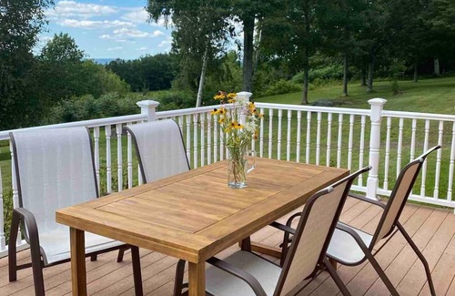 Prattsville House | Windham/Hunter Modern Mountain Cabin on 22 acres