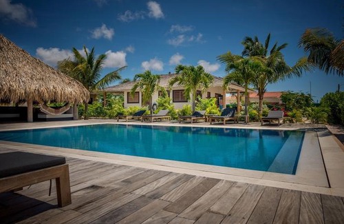 Belnem Resort | Windhoek Resort Bonaire