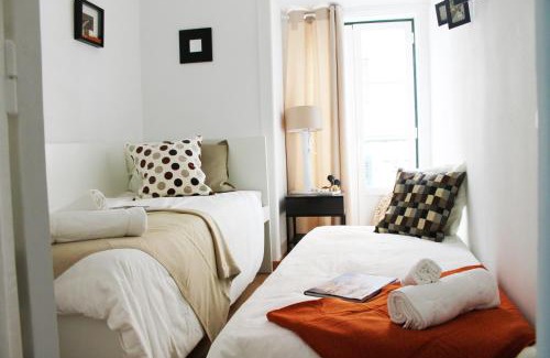 Encarnacao Apartment | Window to Lisboa II