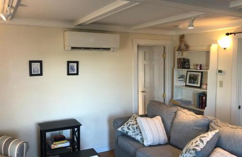 Rockland House | Windows on the Sea