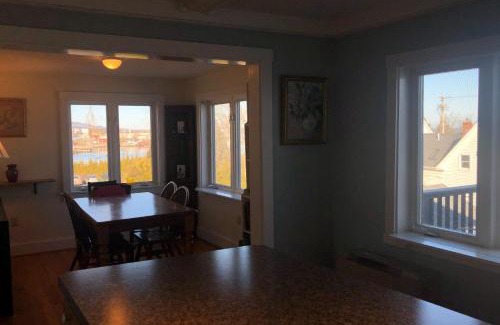 Rockland House | Windows on the Sea