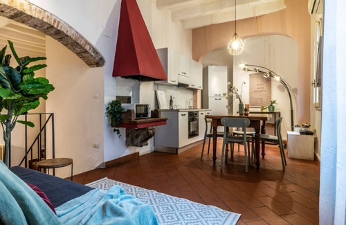 San Niccolo Apartment | Wine Apartments Florence Vernaccia
