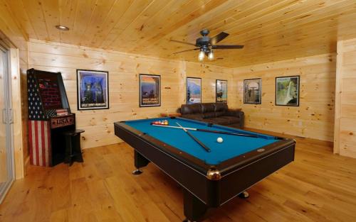 Gatlinburg - Pigeon Forge Villa | Wine Down