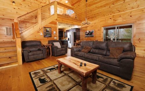 Gatlinburg - Pigeon Forge Villa | Wine Down