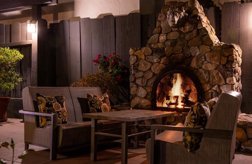 Solvang Hotel | Wine Valley Inn
