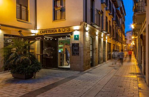 Logrono Historic Centre Hostel | Winederful Hostel & Café