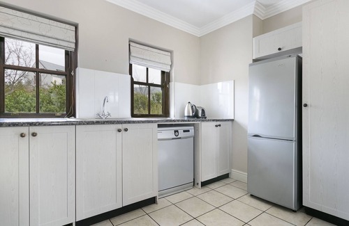 Stellenbosch House | Winelands Golf Lodges 26