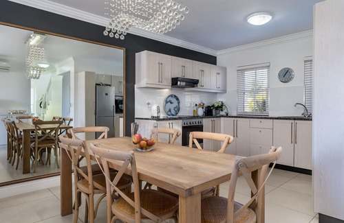 Stellenbosch House | Winelands Golf Lodges 27