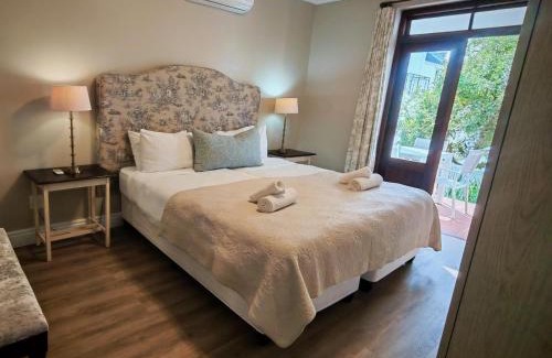 Stellenbosch Cabin | Winelands Golf Lodges 29