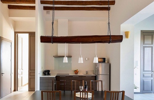 La Torre de Claramunt Apartment | Winery apartment for two with private terrace