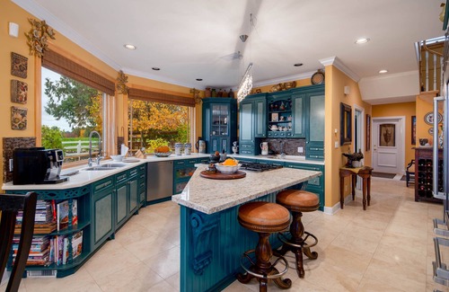 Bradner House | Winery Estate Farmhouse