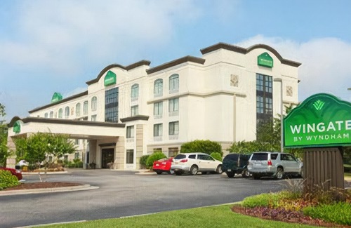 Terry Sanford Hotel | Wingate by Wyndham Fayetteville/Fort Bragg
