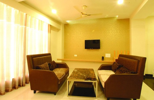 Radha Kund Hotel | Wingston A Treehouse Hotel-Goverdhan