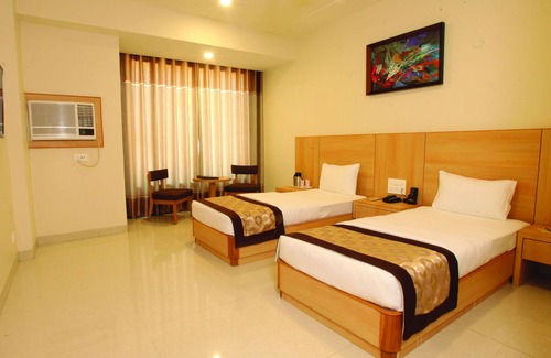 Radha Kund Hotel | Wingston A Treehouse Hotel-Goverdhan