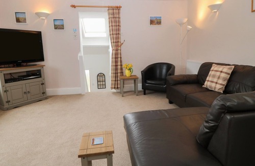 Manaton Cottage | WINGSTONE FARM COTTAGE, family friendly in Bovey Tracey