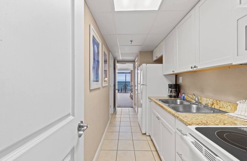 Myrtle Beach Condo | Winter Rates! Flawless Direct Oceanfront Suite @ The Caravelle