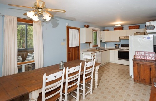 Tay Valley Cottage | Winter Wonderland! - Owl Point at Pike Lake