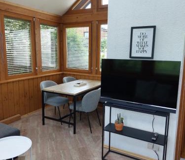 Perwang am Grabensee Apartment | Wintergarten