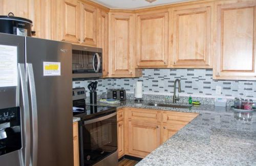 Ghent Apartment | Winterplace Ski in Ski out condo First Floor D103