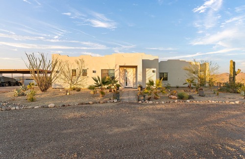 Wickenburg House | Winters Vineyard Casita and stalls