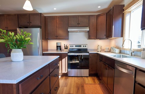 Winthrop House | Winthrop Trailside Getaway 1 - A cozy trailside retreat in the Methow Valley.