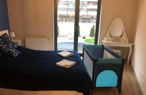 Grzegorzki Apartment | Wislane Tarasy 2.0 by Atrium Apartments